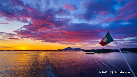 Sommerkreuzfahrt nach Norwegen Mittsommernacht_24