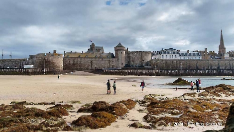 Mitteleuropa Kreuzfahrt mit der Vasco Da Gama:  Stop in St Malo _15